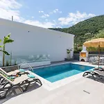 Bougainvillea Boutique 2 By